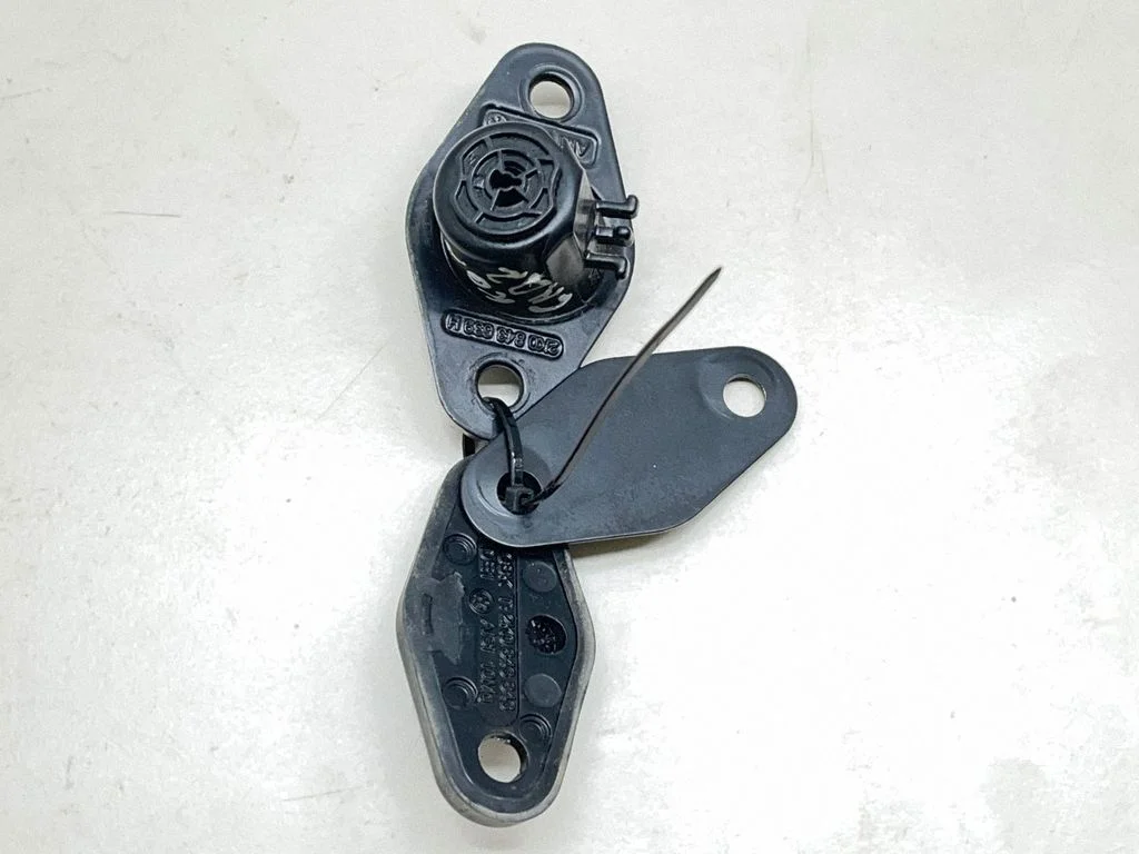 Sliding door check strap stopper 2K0843479