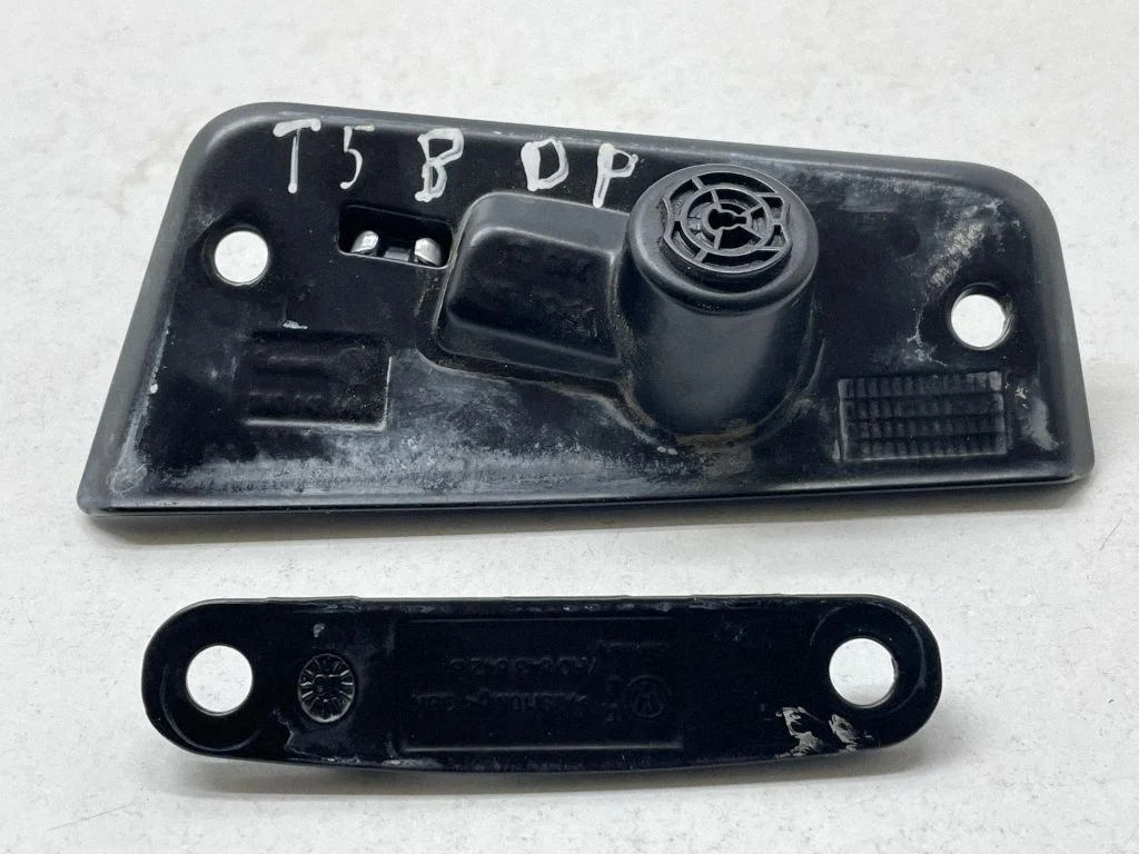 Sliding door check strap stopper 7H0843842B
