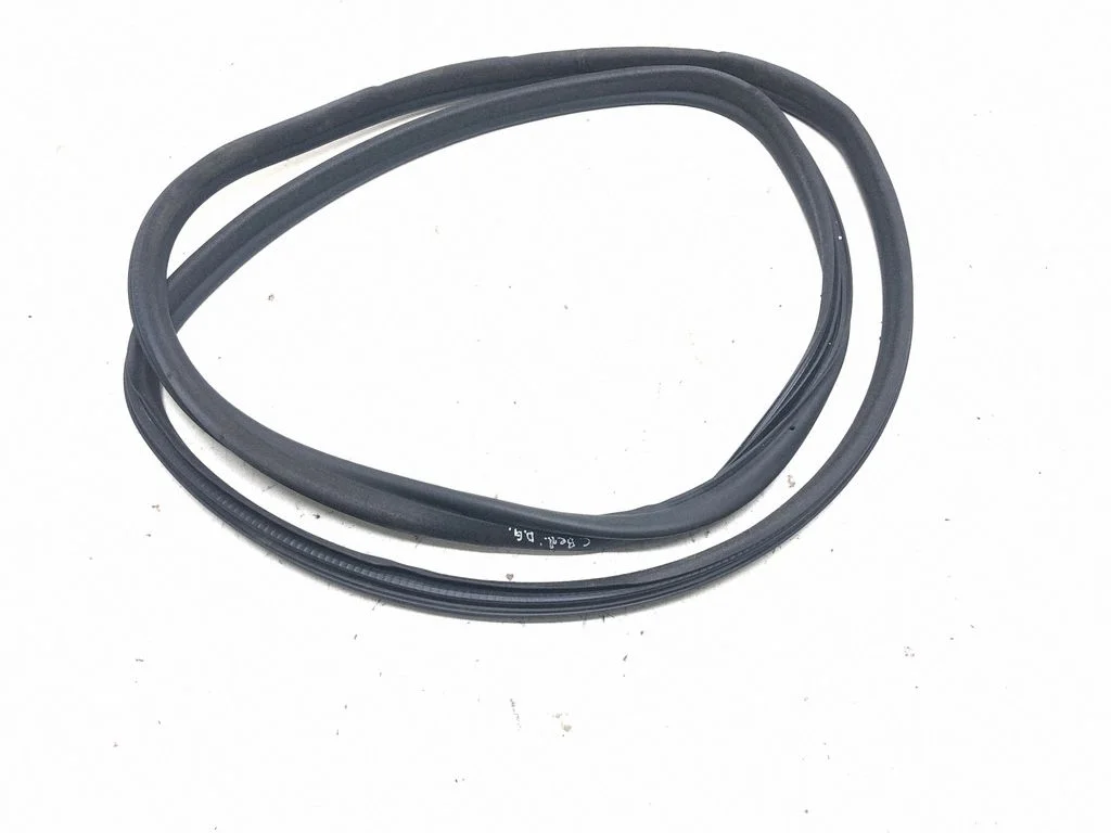 Sliding door rubber seal – Citroen Berlingo (2008-2018)