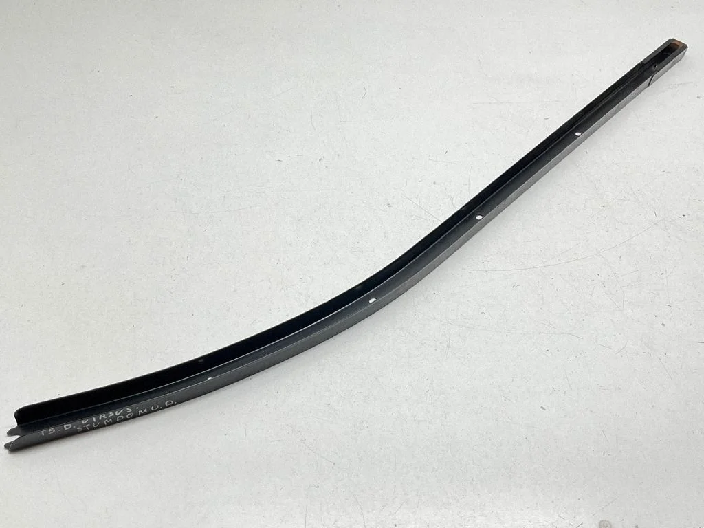 Sliding door upper top rail – Volkswagen Transporter - Caravelle T5 (2003-2015)