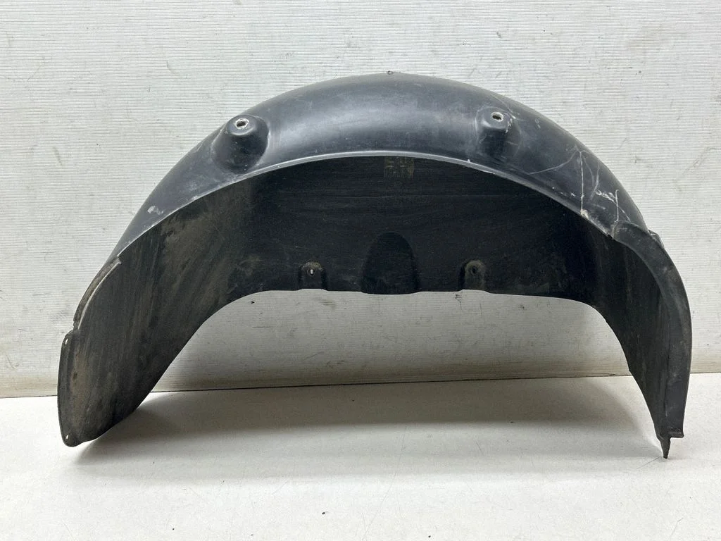 Rear arch fender liner splash guards – rear right