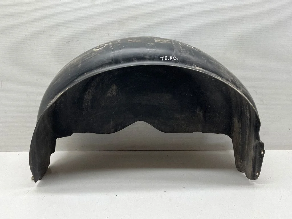 Rear arch fender liner splash guards 7H0810972C