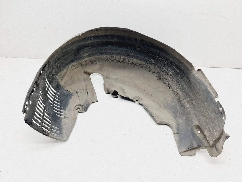 Rear arch fender liner splash guards A2116901830