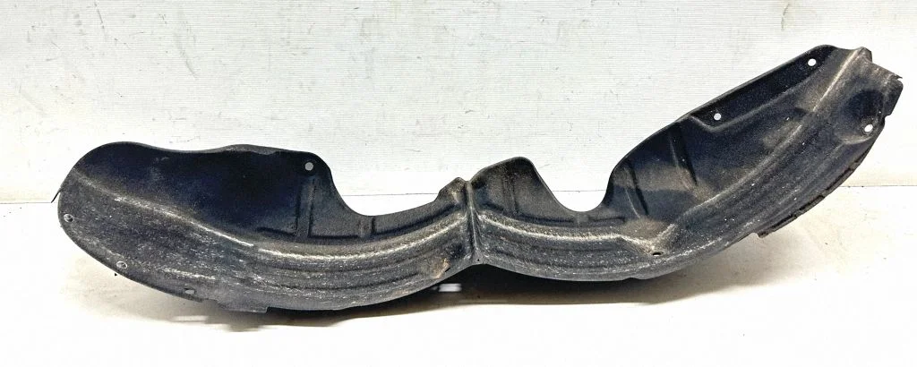 Rear arch fender liner splash guards 86821AT000