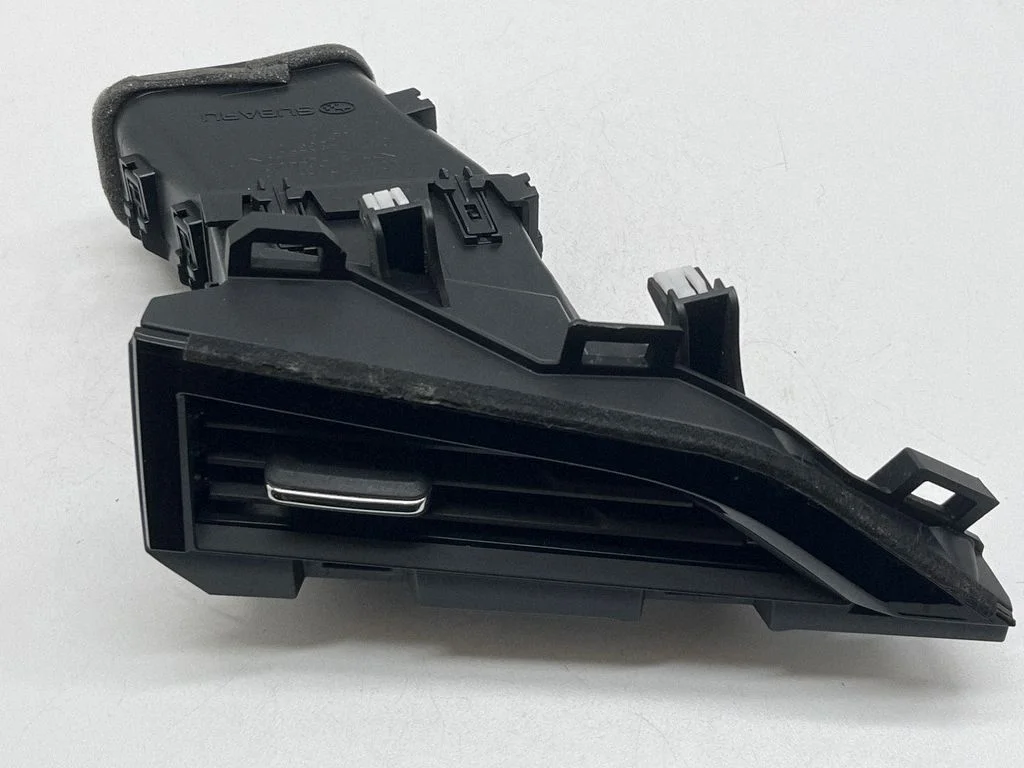 Centrālās gaisa restītes – Subaru Outback (BT) (2019-)