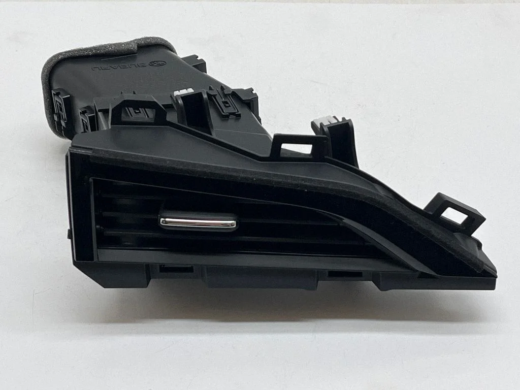 Dash center air vent grill – Subaru Legacy VII (2019-)