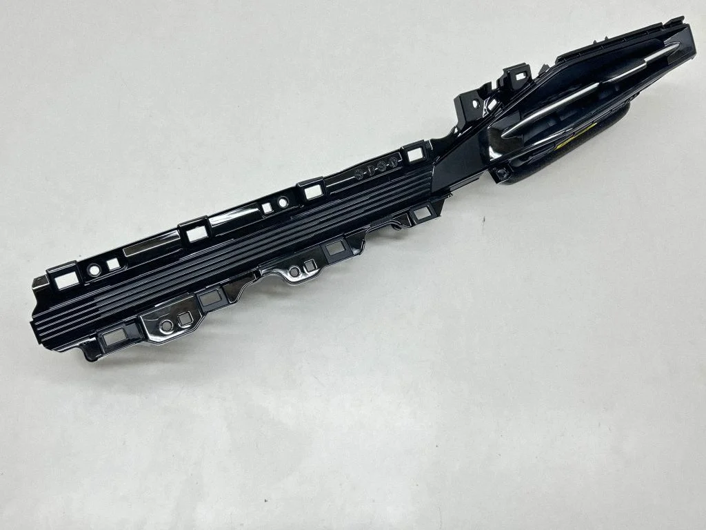 Dash center air vent grill 84760AT900SA1