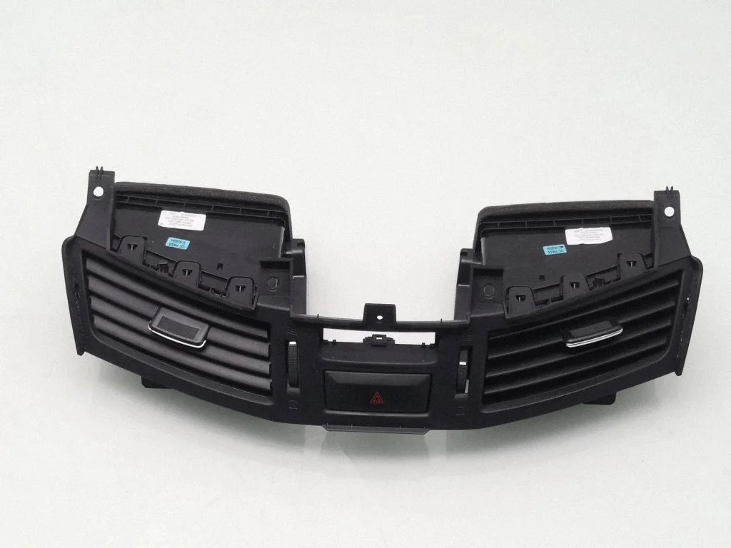 Centrālās gaisa restītes 687514KJ2A