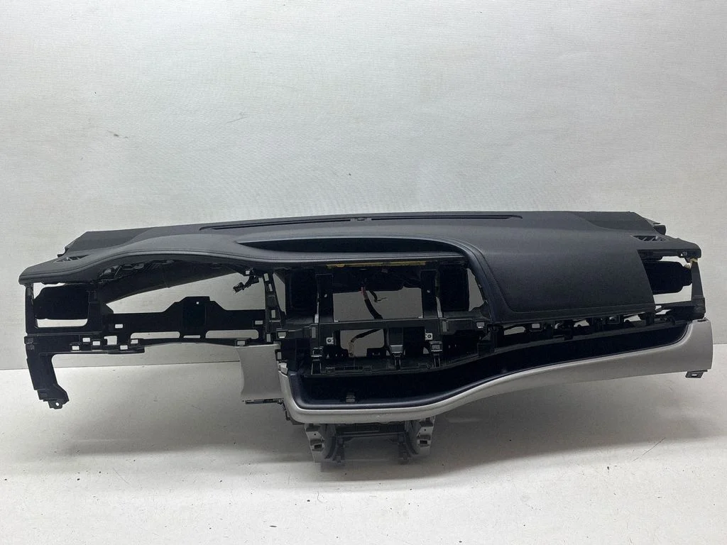 Armatuurlaud 554010E040