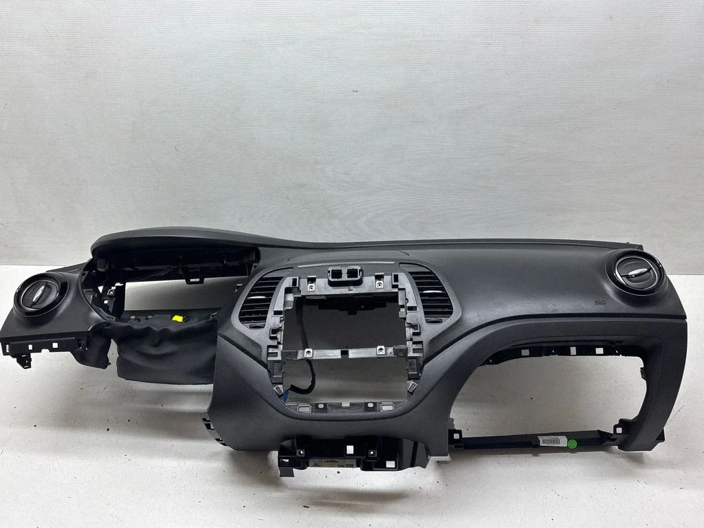 Dashboard 682006438R – Renault Captur (2013-2020)