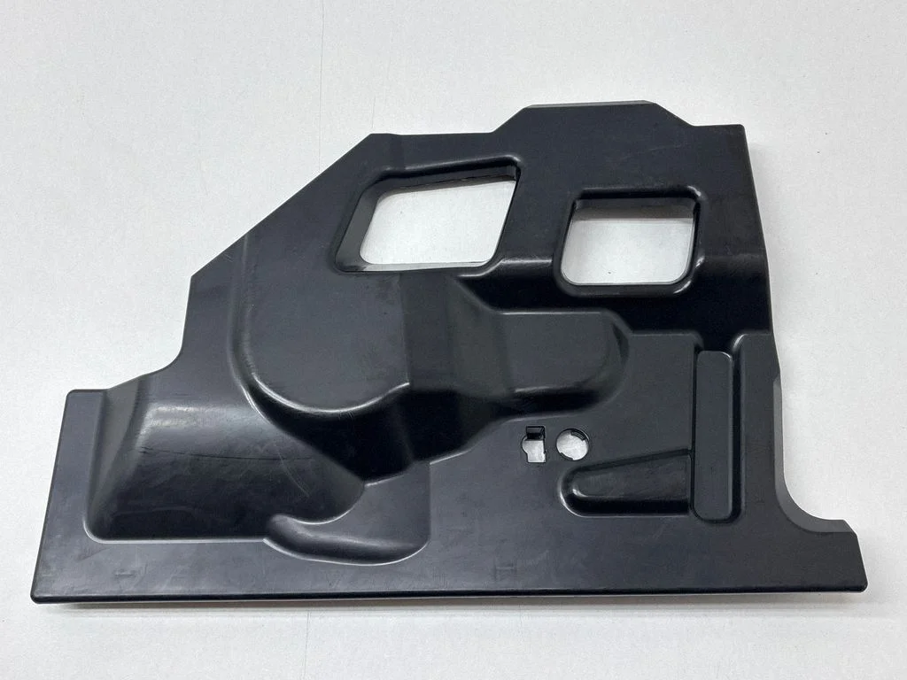 Armatuurlaua alumine viimistluspaneel 66066AN01A