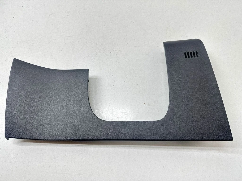 Paneļa apdares panelis (apakšējais) DS73F044F08AC