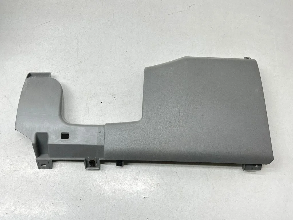 Dashboard lower bottom trim panel 7E2858904
