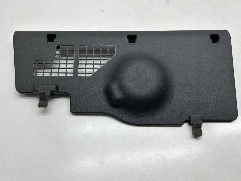 Dashboard lower bottom trim panel 97285D7000