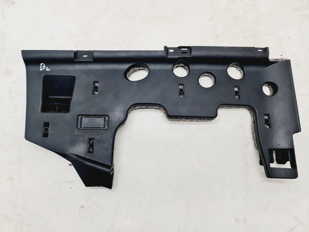 Dashboard lower bottom trim panel – Volkswagen Passat B6 (2005-2010)