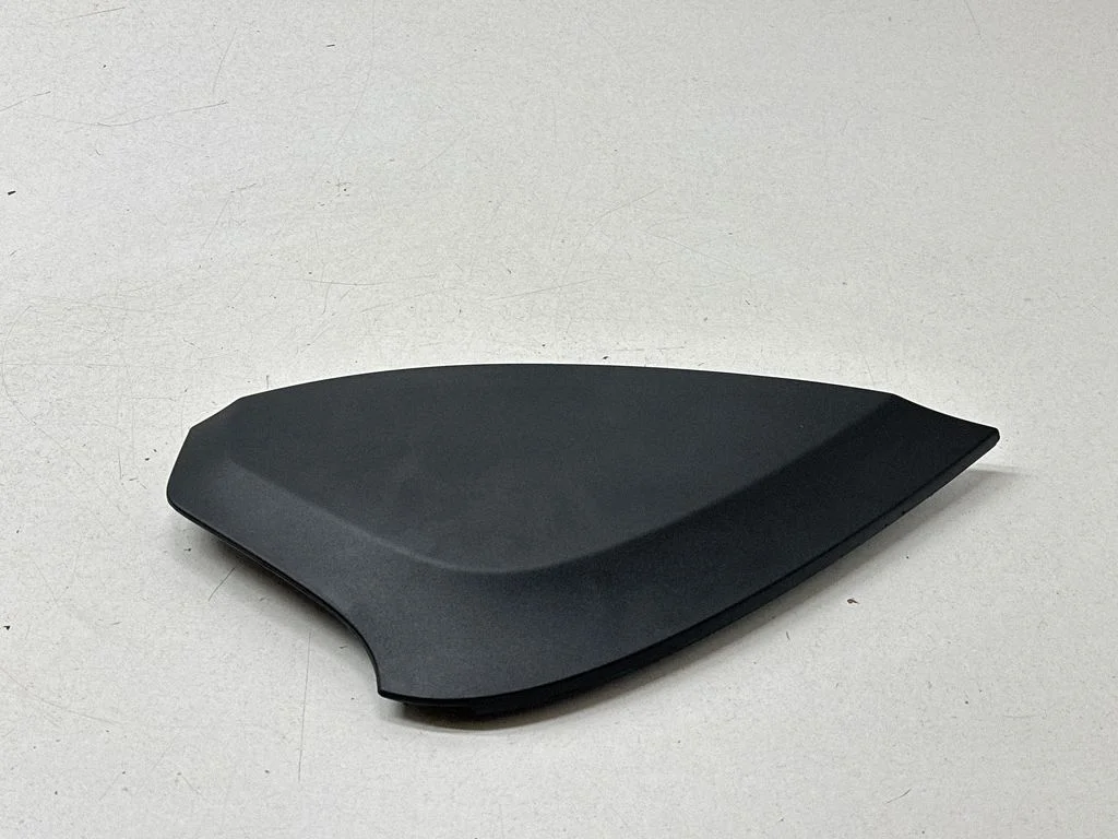Dashboard side end trim 31467512