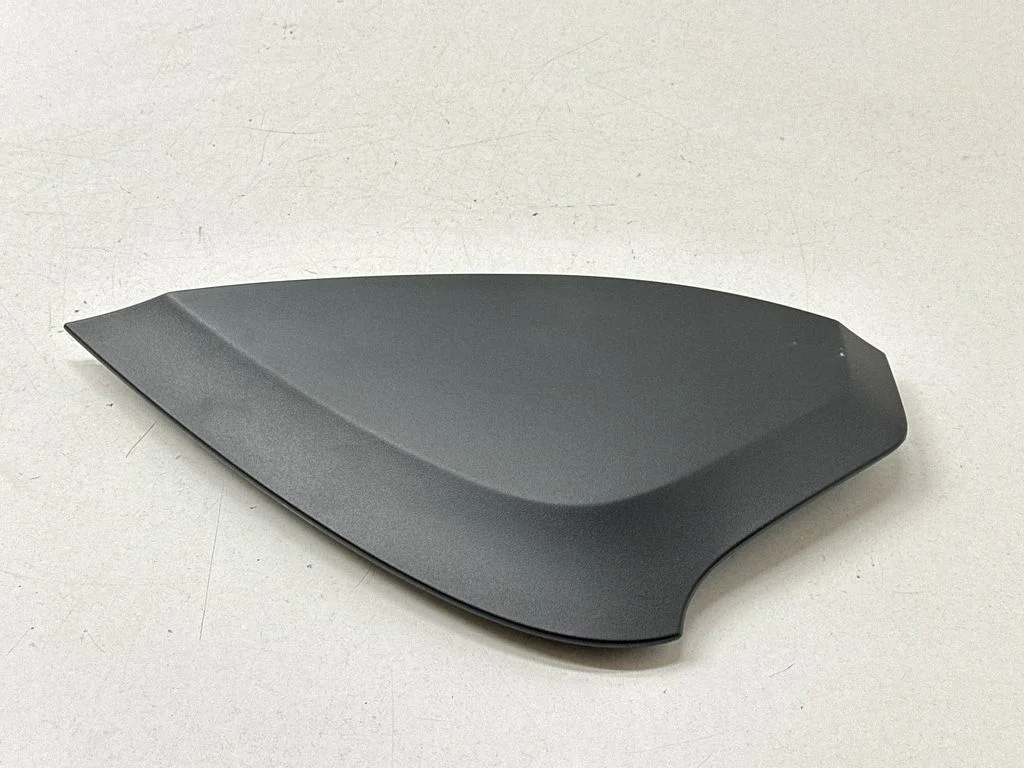 Dashboard side end trim 31467504