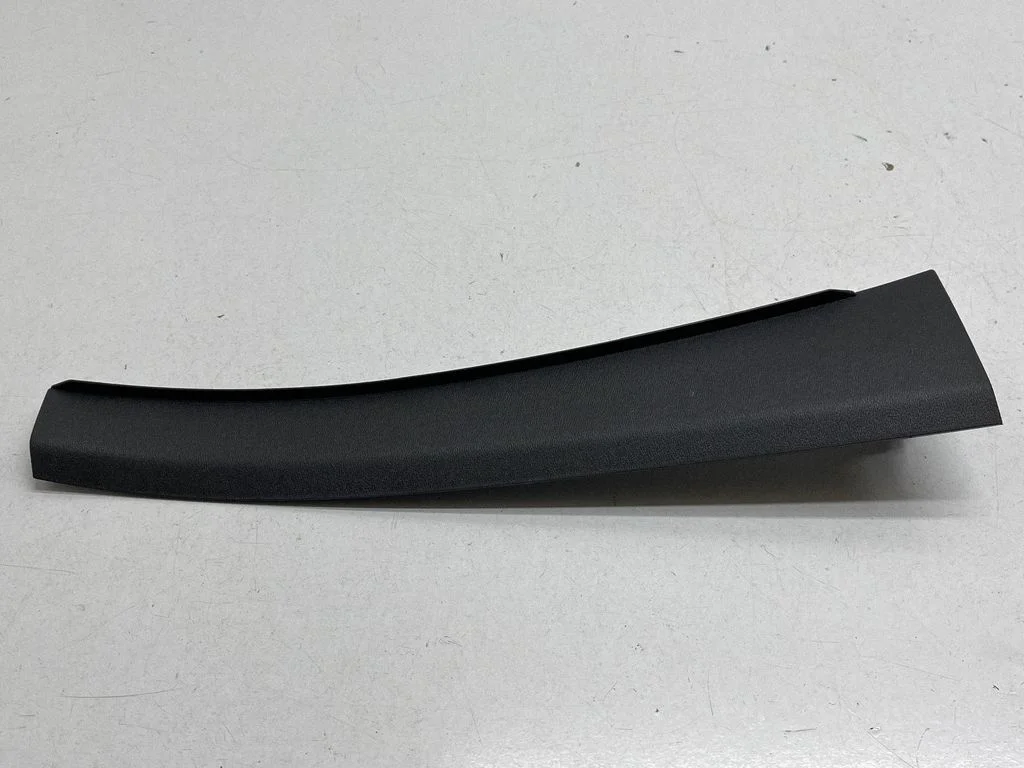 Dashboard side end trim 31377244