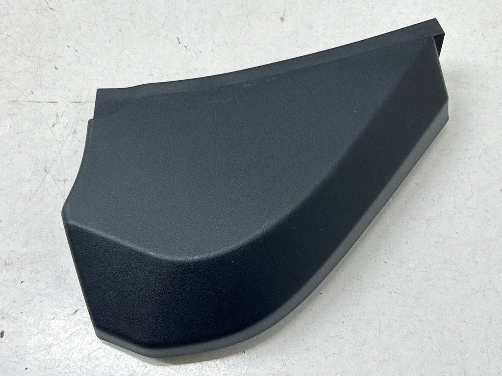 Dashboard side end trim – Subaru XV I (2011-2018)