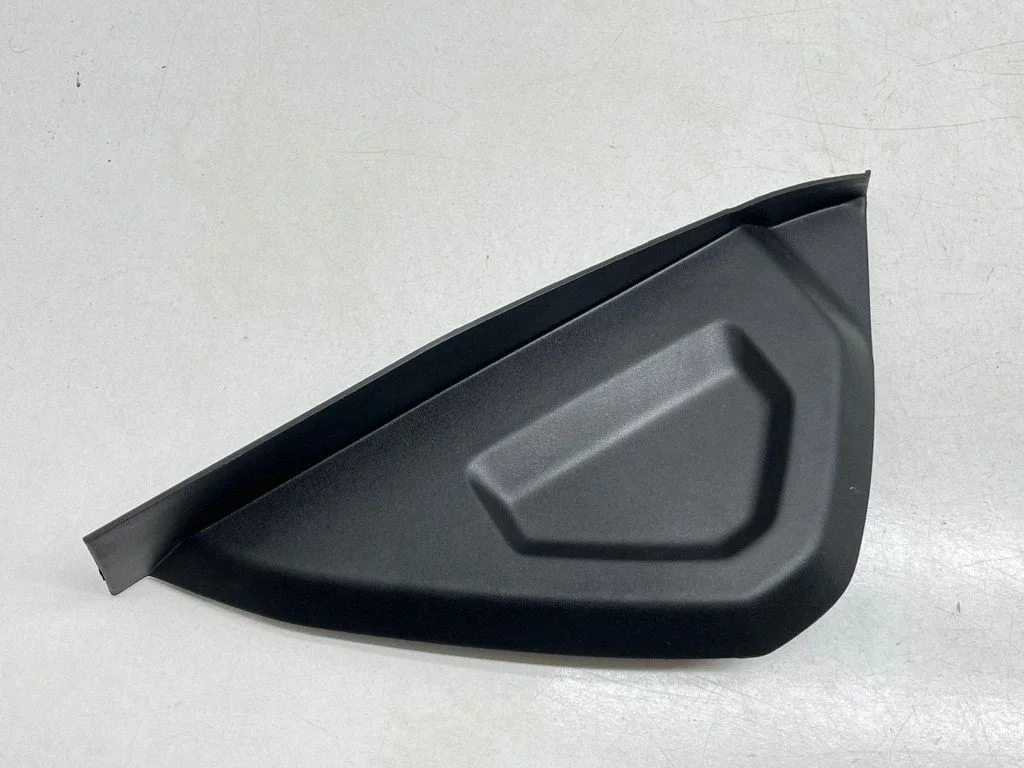 Paneļa apdares panelis (sānu) BJ3204481AD