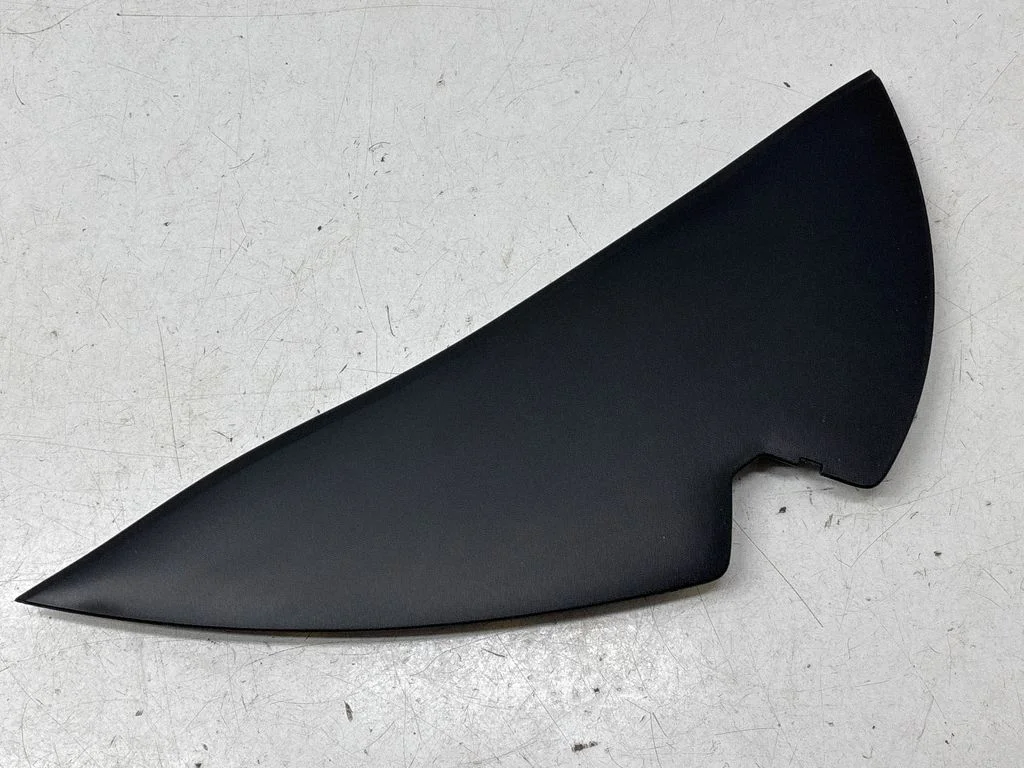 Dashboard side end trim 689218545R