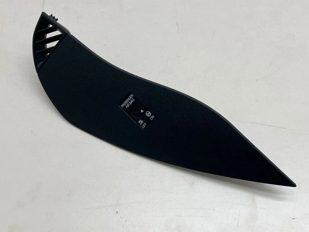 Panel deski rozdzielczej (boczny) 5TB858248A