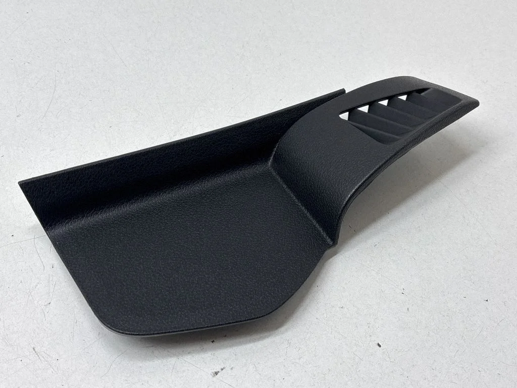 Armatuurlaua külje viimistluspaneel – Peugeot Traveller (2016-)