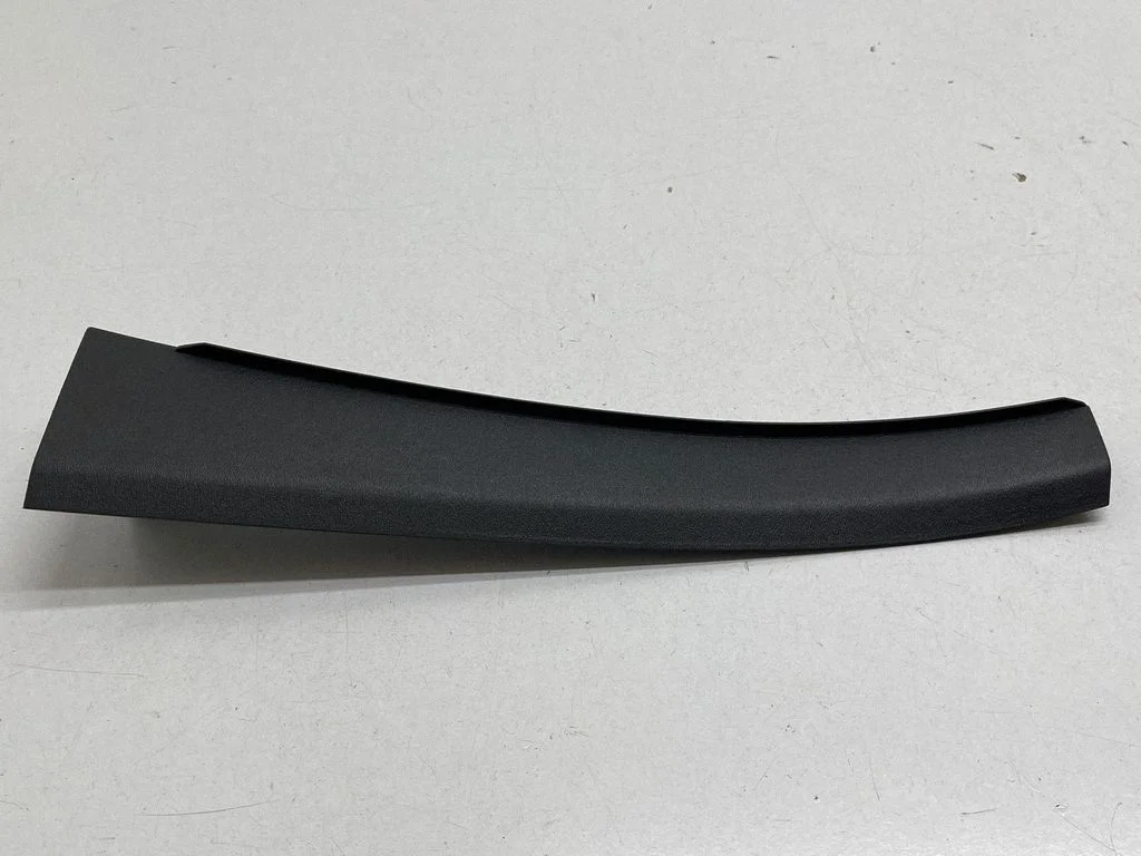 Dashboard side end trim 31377245