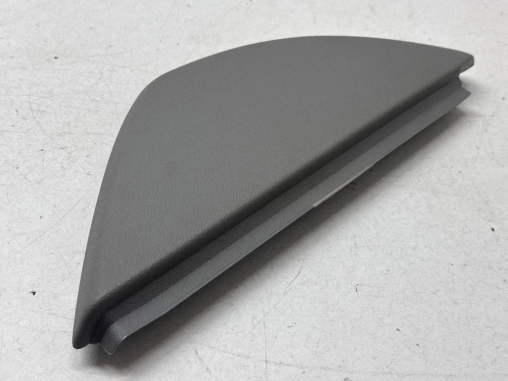 Dashboard side end trim 7H0858036