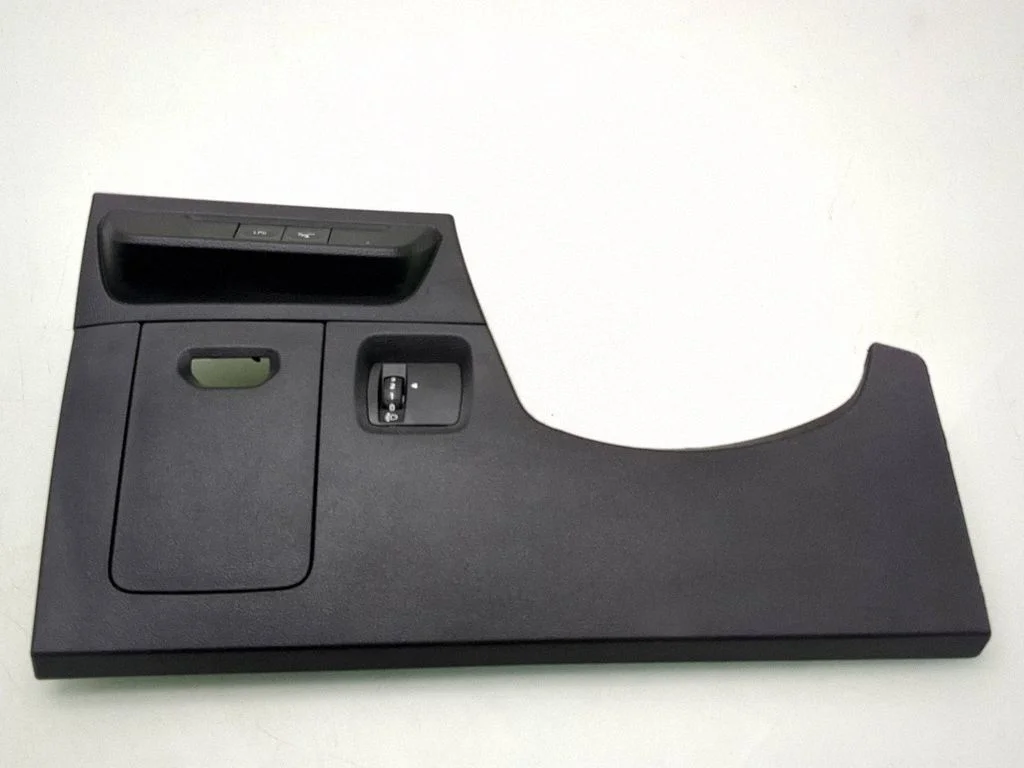 Dashboard side end trim 689214388R