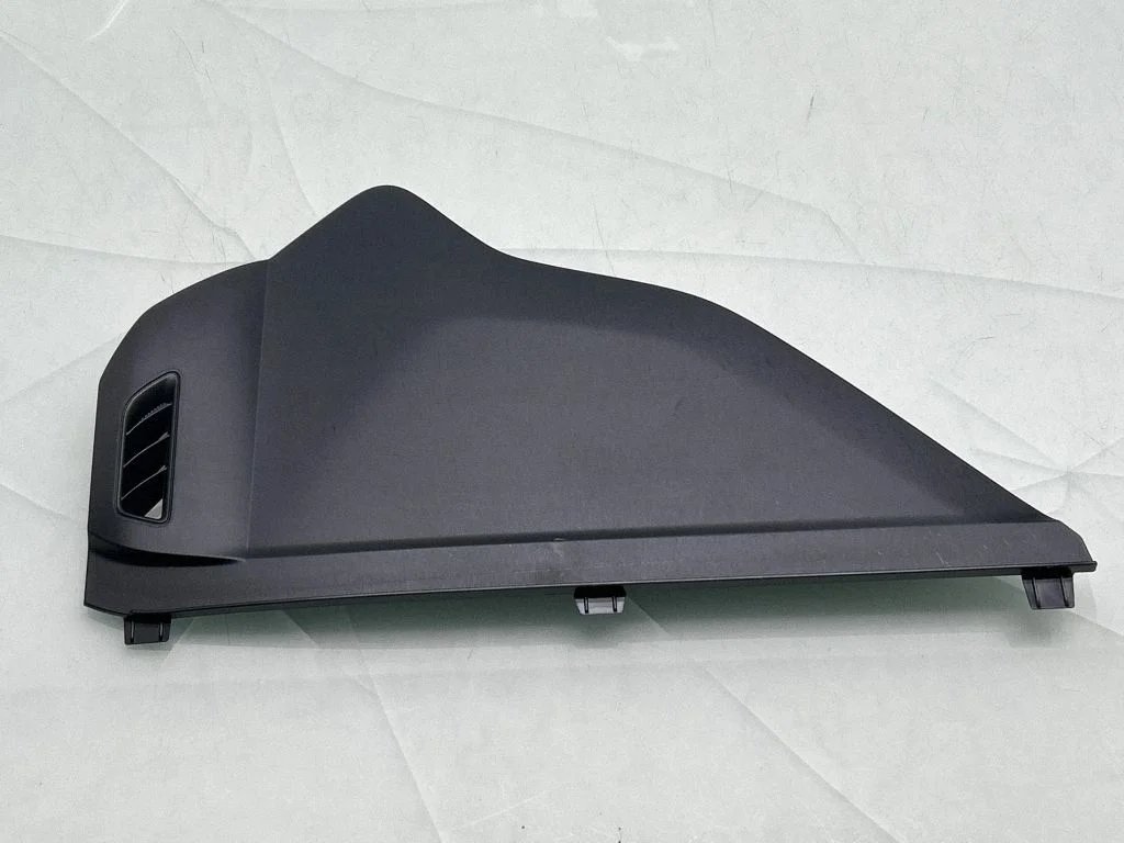 Dashboard side end trim – Toyota RAV 4 (XA50) (2018-)