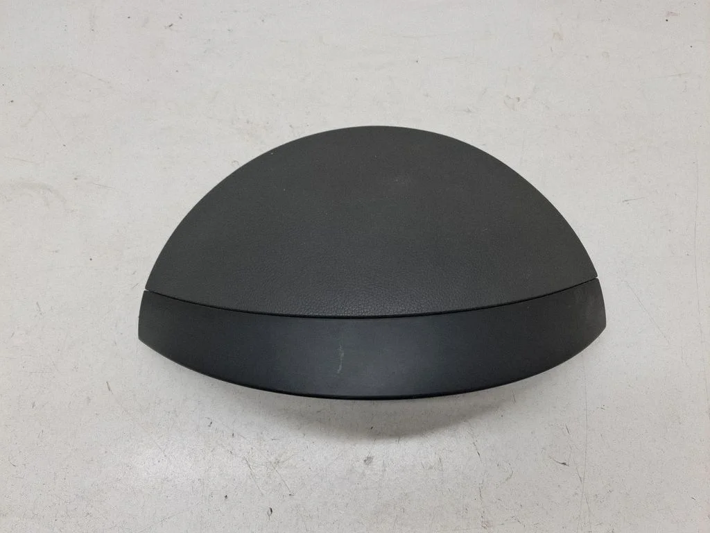 Instrumentu paneļa apdare 7L6858291