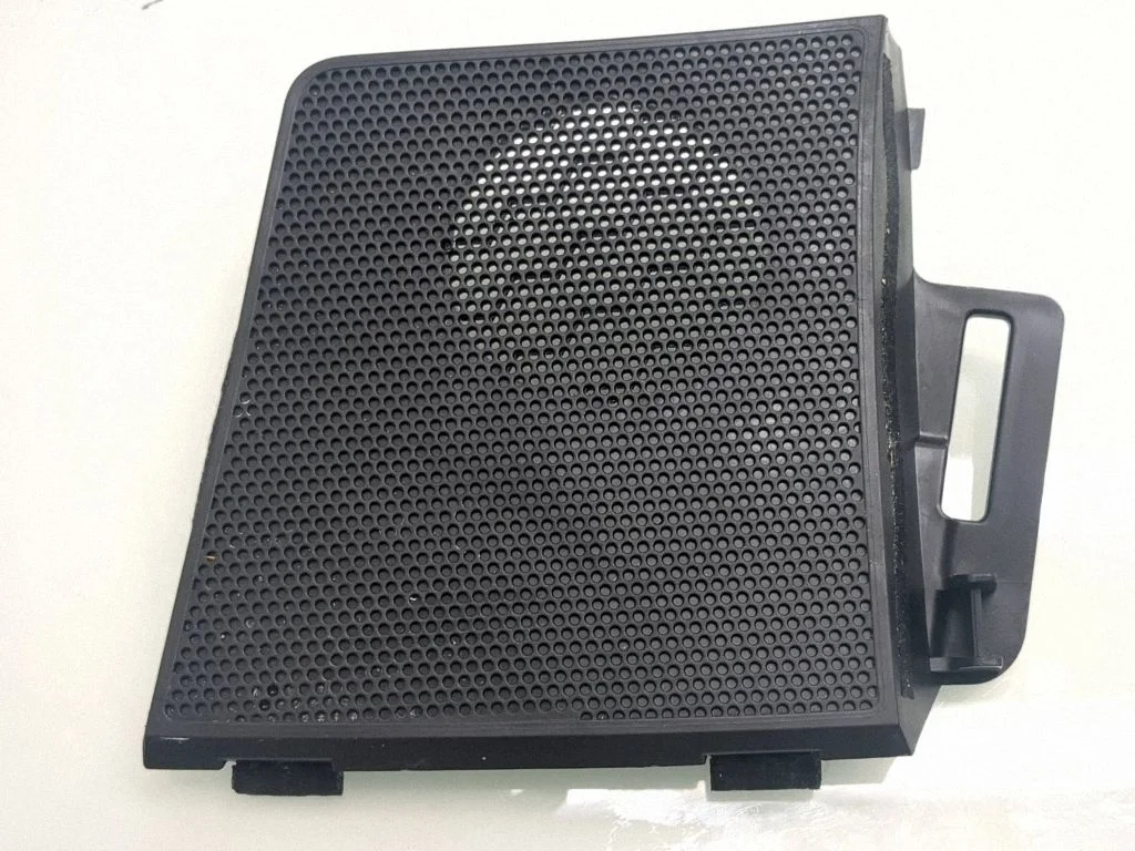 Side speaker trim/cover 281774KJ0A