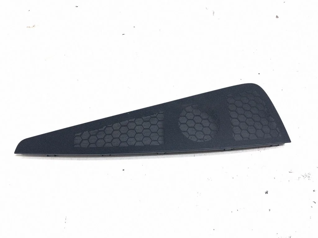 Side speaker trim/cover 8T2819636