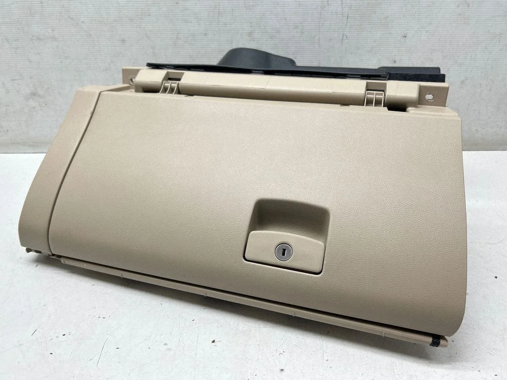 Glove box set – Subaru Legacy VII (2019-)