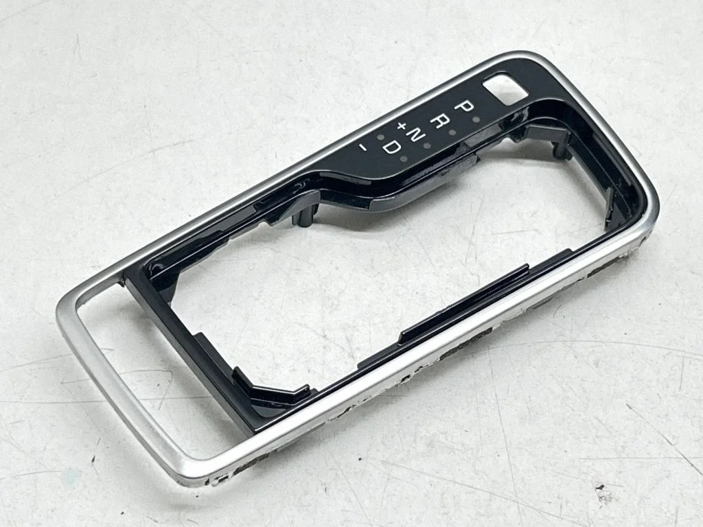 Gear shifter surround trim plastic 84653D4000