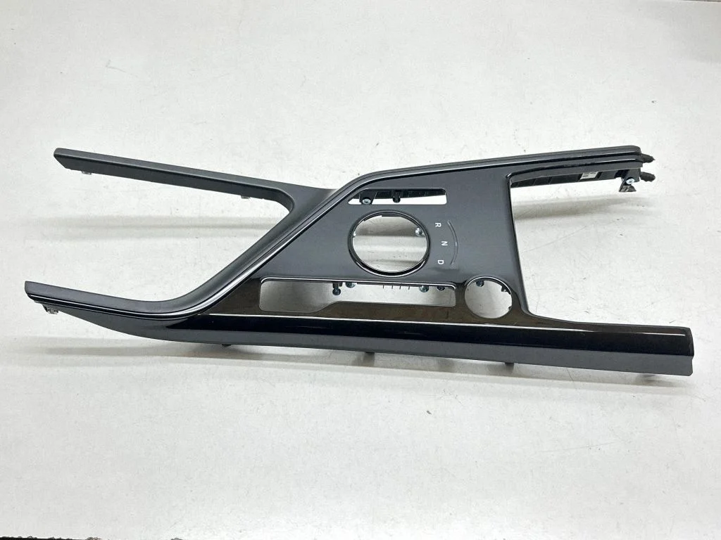 Gear shifter surround trim plastic – KIA Niro (2022-)