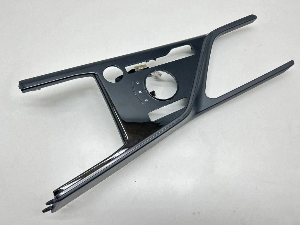 Gear shifter surround trim plastic – KIA Niro (2022-)