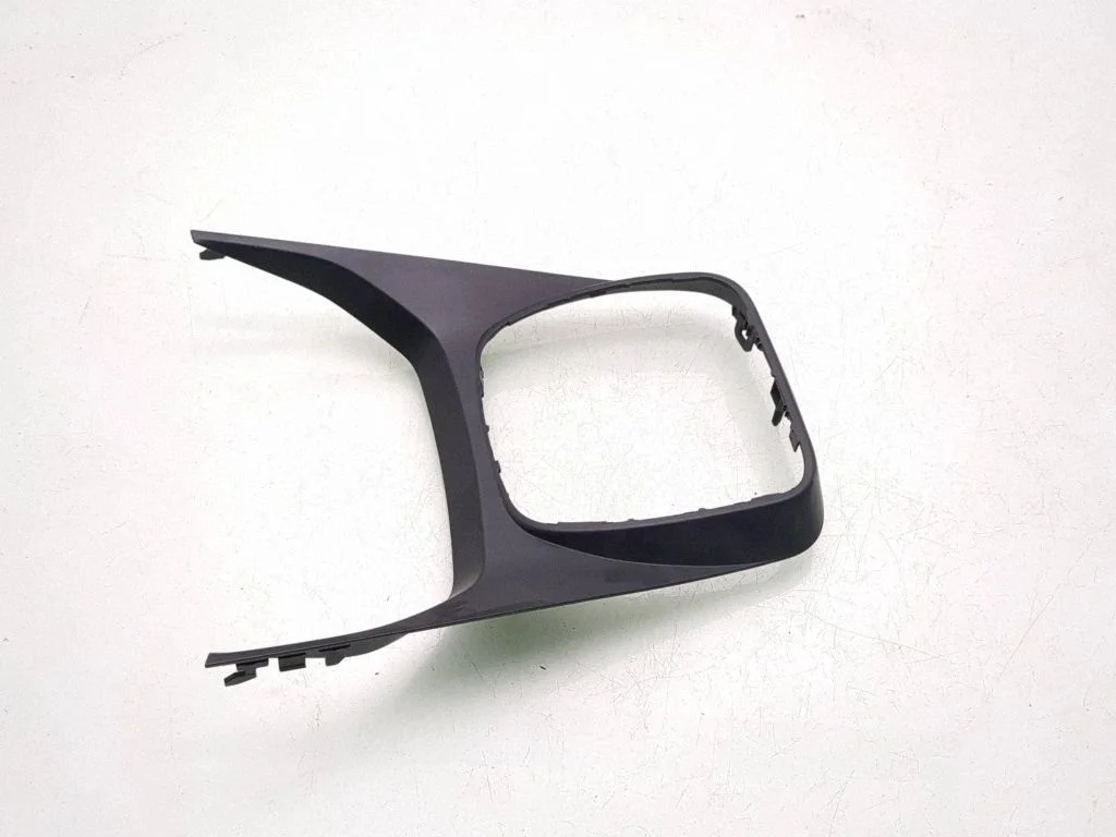 Gear shifter surround trim plastic – Ford Kuga I (2008-2012)