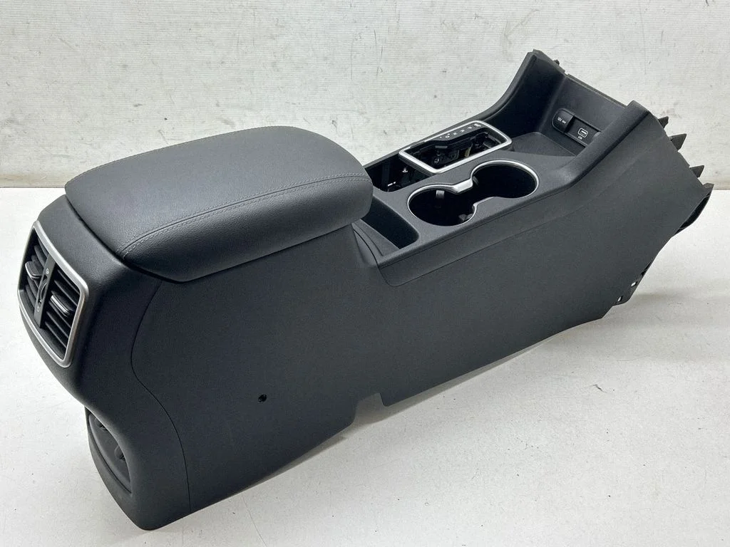 Centrālā konsole 84611F1000