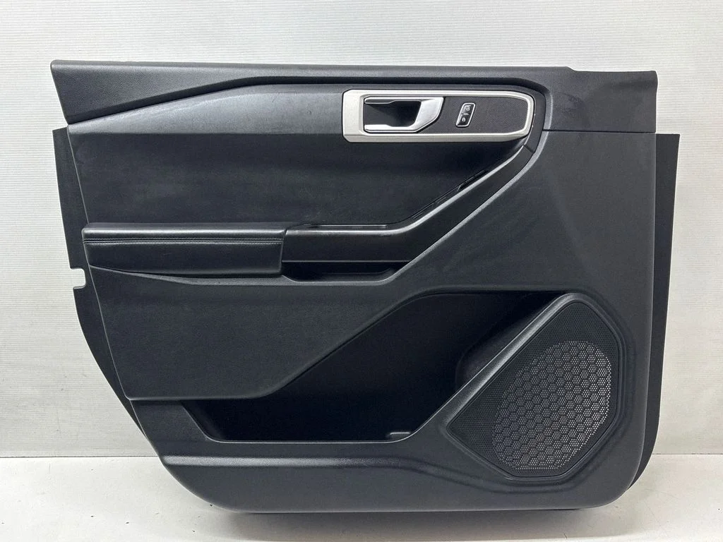 Boczek drzwi przednich – Ford Explorer VI (2019-)