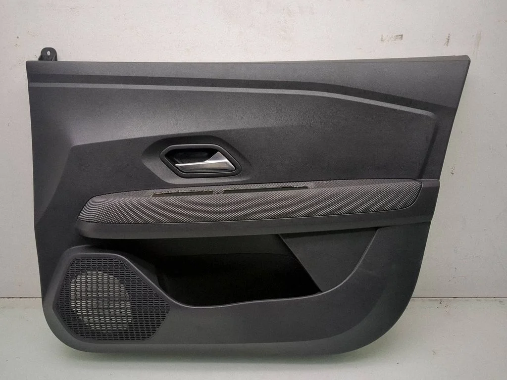 Front door card panel trim – front right