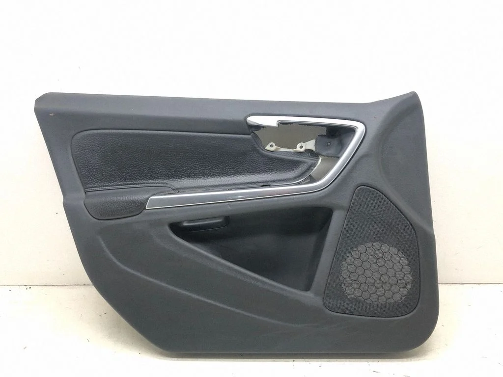 Front door card panel trim 8635846