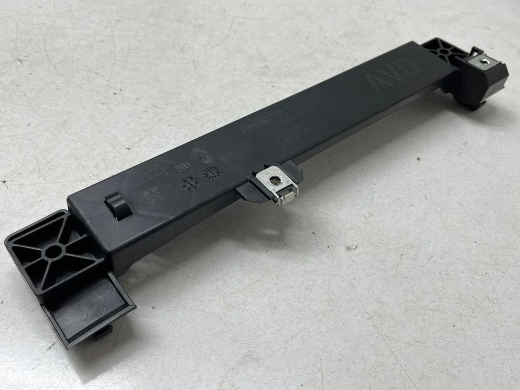 Other front door trim element 9817263980