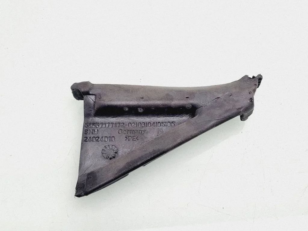 Other front door trim element 24024010
