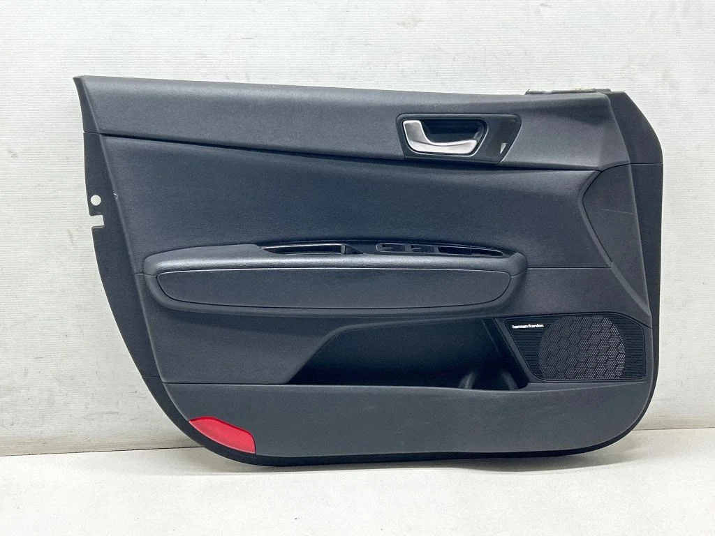 Front door card panel trim 82310D4000