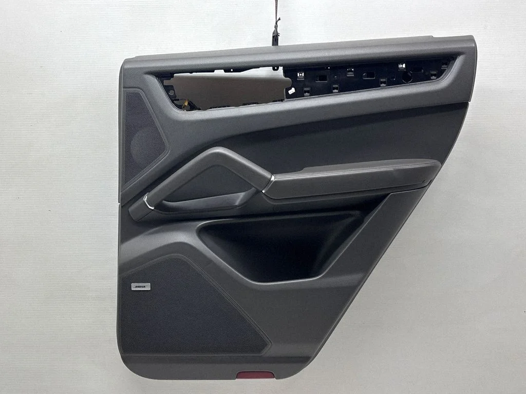Rear door card panel trim – Porsche Cayenne (9Y0 9Y3) (2018-)