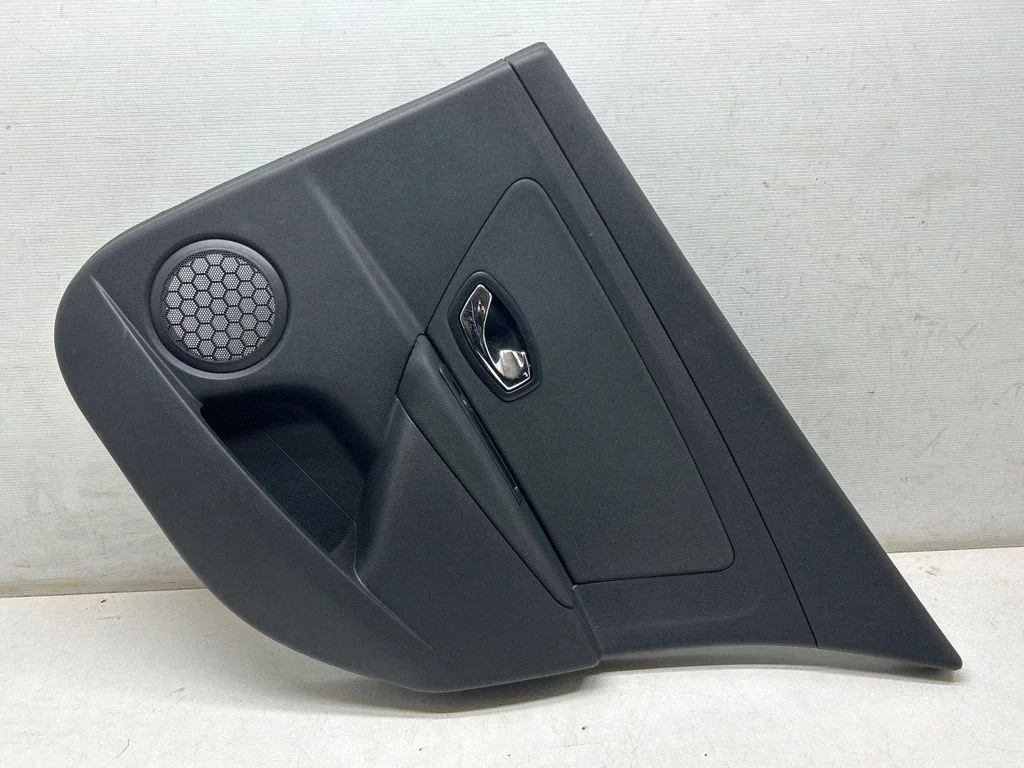 Rear door card panel trim 829A05958R