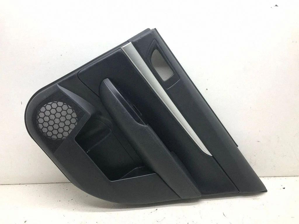 Tagumiste uste sisevooder S73508400