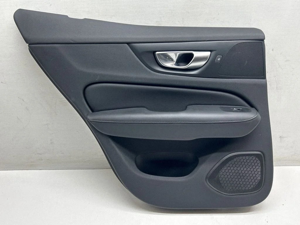 Rear door card panel trim 31490903